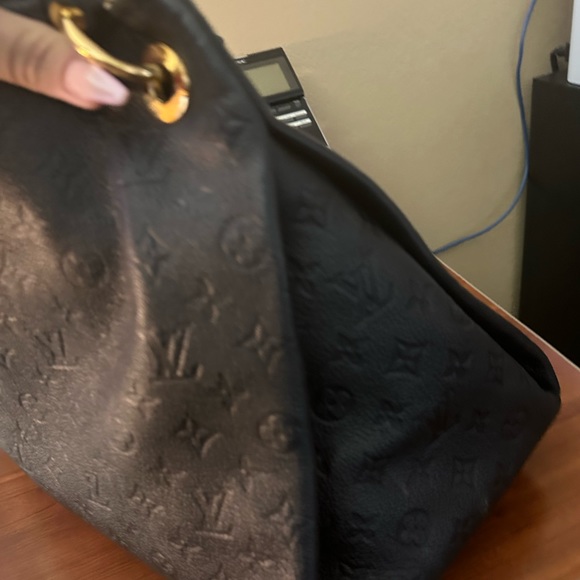 Louis Vuitton MM - black leather - Picture 2 of 16